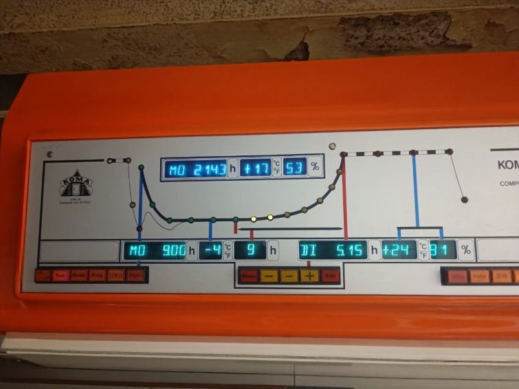 Franz Daub u. Söhne RDTO/BO / KO 160 Backofen inkl. des Gärstopautomaten zu verkaufen