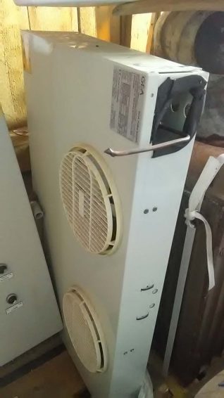 Diverse refrigeration compound system, axial fan condenser, heat recovery system, 2x ceiling air coolers for sale