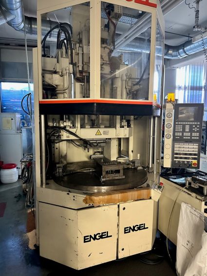 Engel ES 200V / 40VT HL injection molding machine for sale