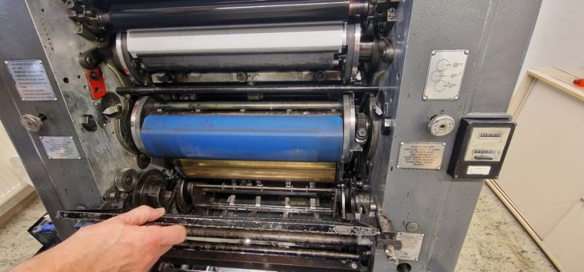 Heidelberger GTO 46 offset printing machine incl. color box with color zone meter for sale