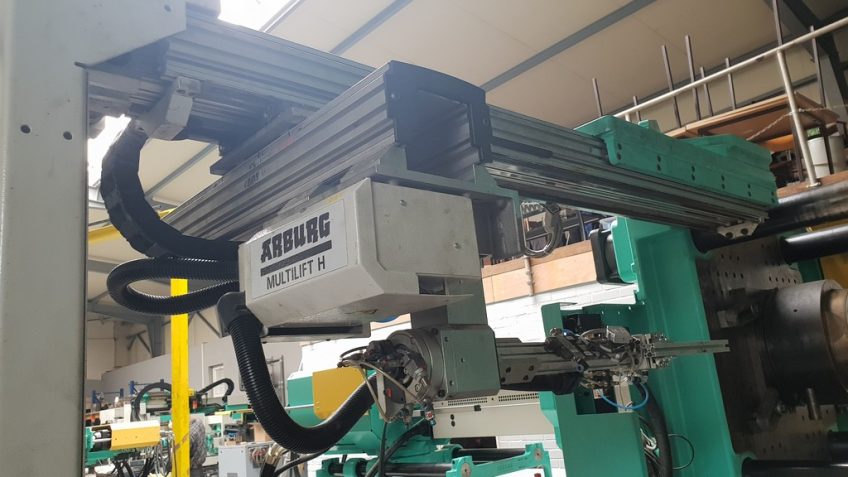 ARBURG 720S – 3200 – 1300 Multilift H injection molding machine for sale