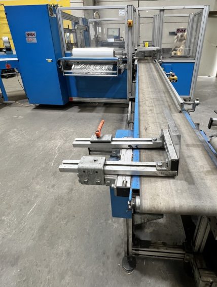 BVM Brunner Compacta 6010 Verpackungsmaschine mit dem Folienschrumpftunnel zu verkaufen