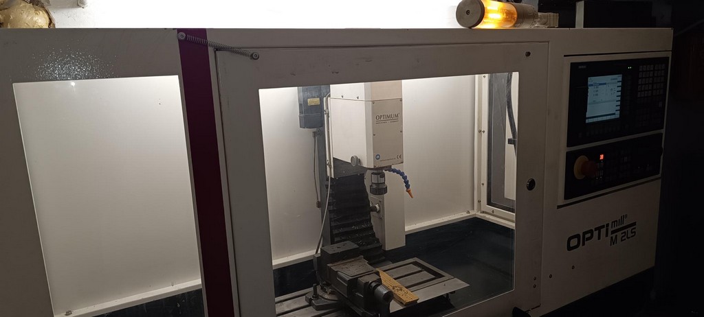 Optimum OPTImill M 2LS CNC milling machine for sale